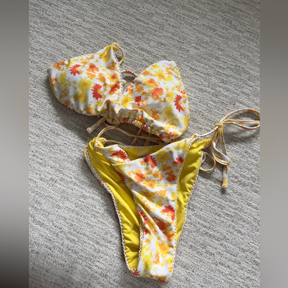 Floral bathing suit size medium
